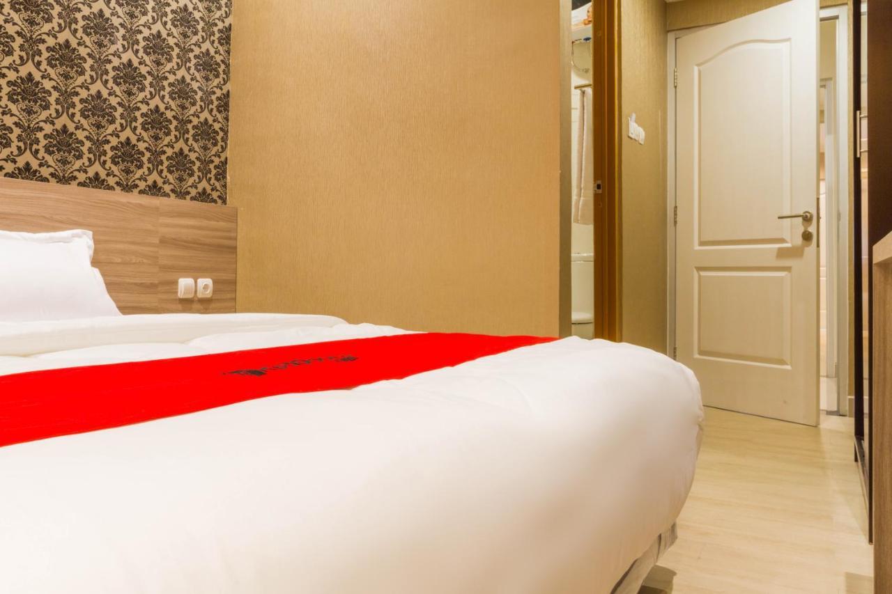 Reddoorz Plus @ Dipatiukur Bandung Exterior photo